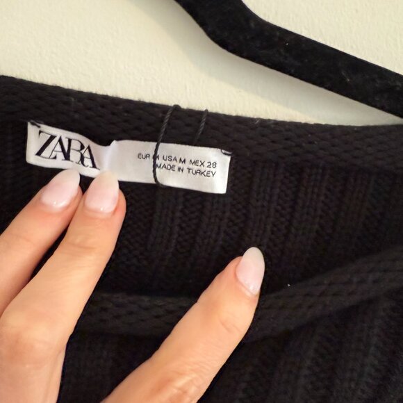NWT - ZARA RIB KNIT CROP SWEATER - MEDIUM - Picture 3 of 4